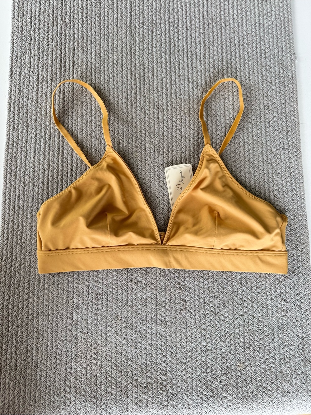 Forever 21 Goldenrod Yellow V-Neck Bralette Size Large New